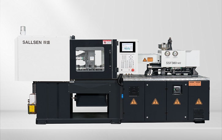 Color Chips Making Injection Molding Machine SSF380-M2 Servo Motor